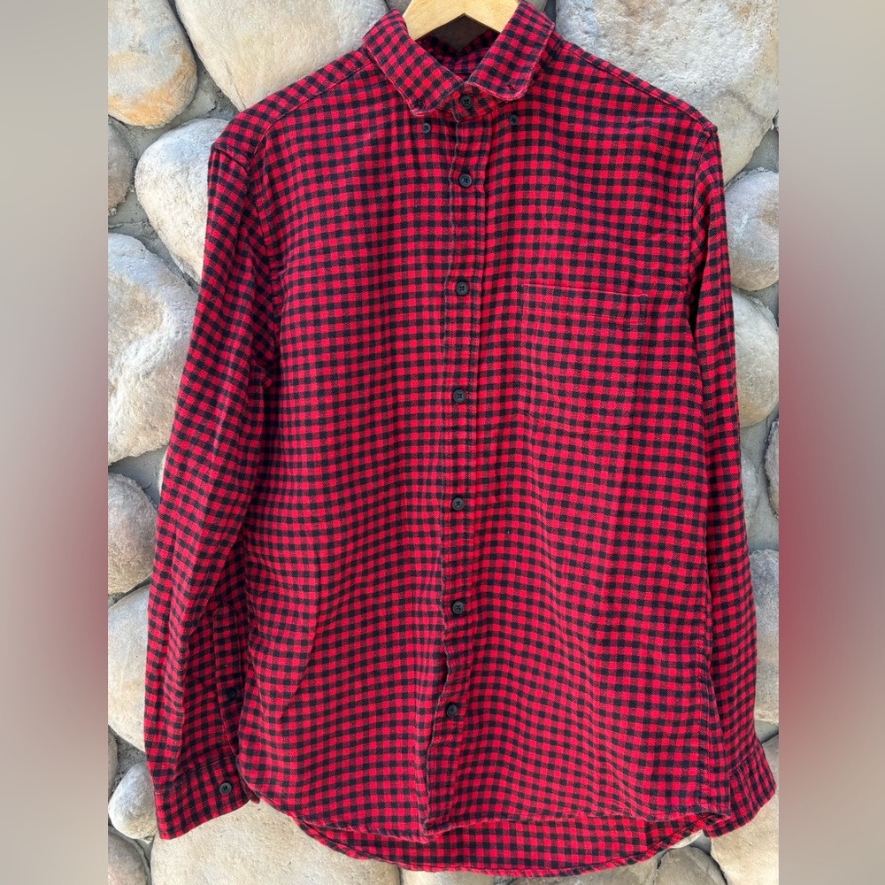 Goodfellow Red & Black Gingham Plaid Button-Up Flannel Shirt